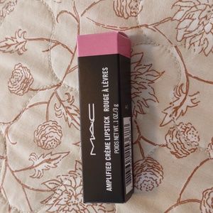 Mac lipstick SAINT GERMAIN